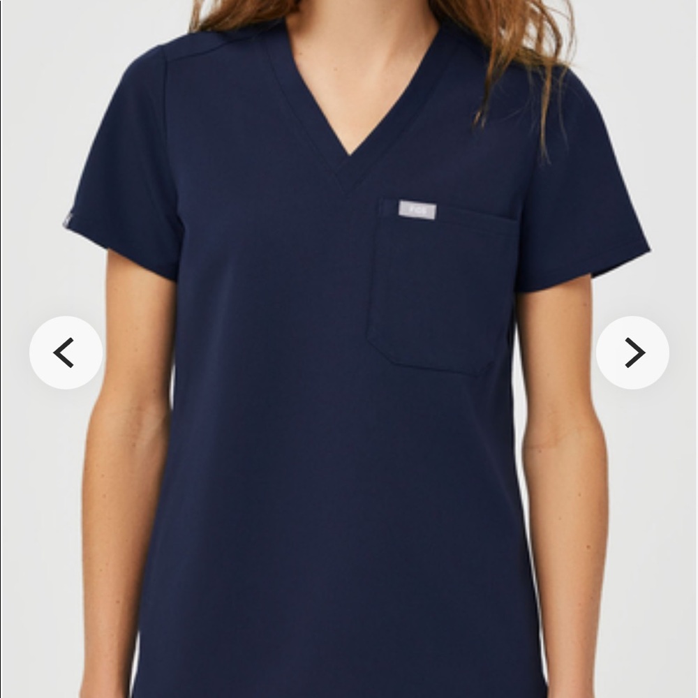 Navy blue figs scrub set. Small bottoms, XS top.